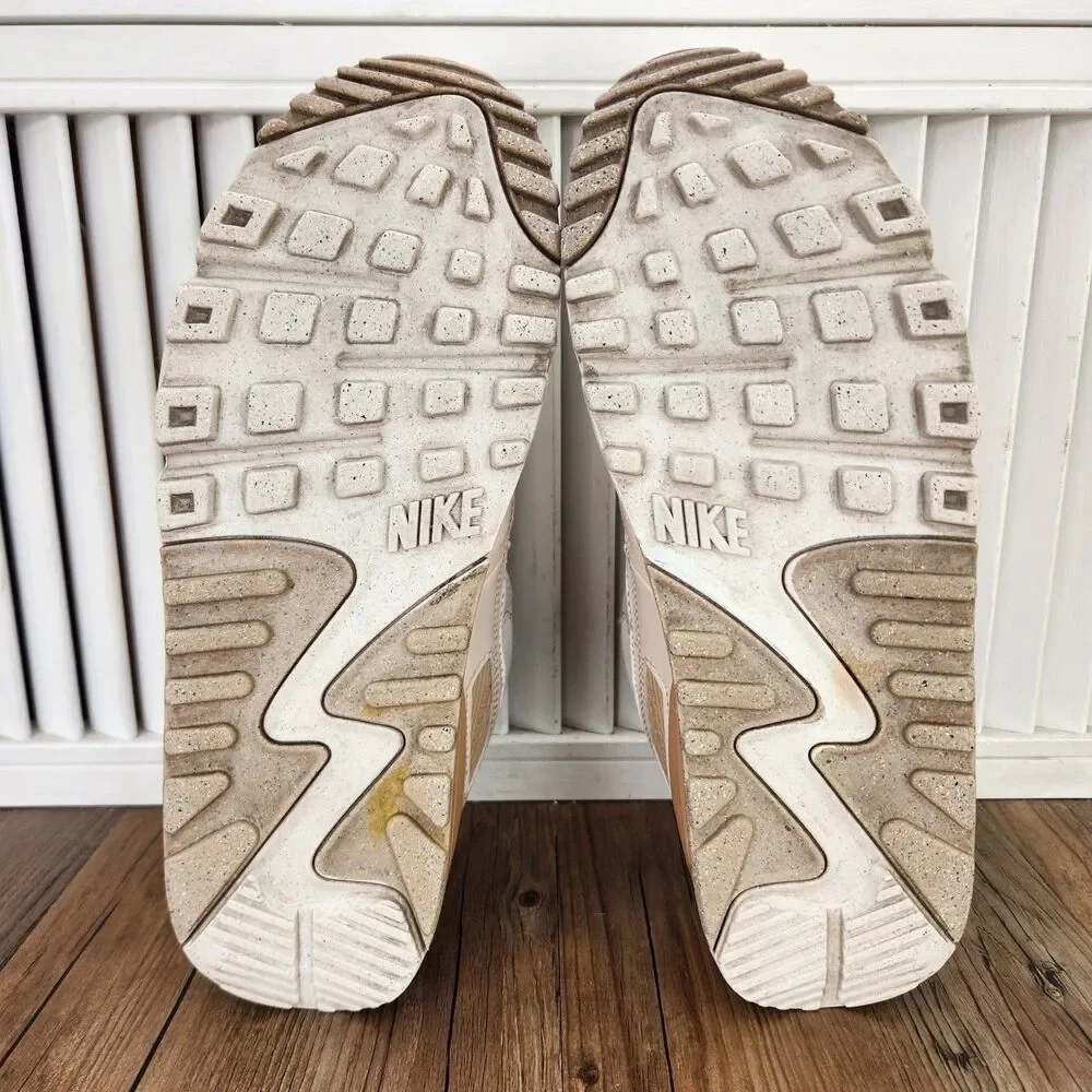Nike Air Max 90 Sneakers Womens Size 9.5 Phantom Light Orewood Shoes DH8010-004